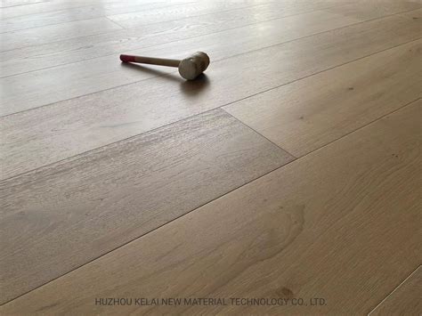 The 15 Best Gray Engineered Wood Flooring for 2023 - Hardwood Flooring ...