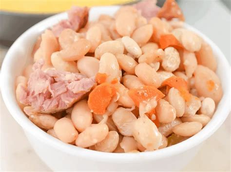 9 Cannellini Beans Substitutes For Every Bean Lover - Sizzling Spoon