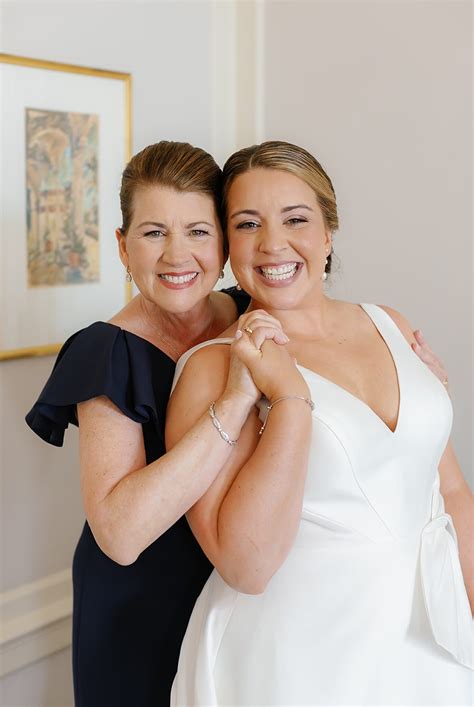 Magdalena Studios | A Springtime Overbrook Golf Club Wedding