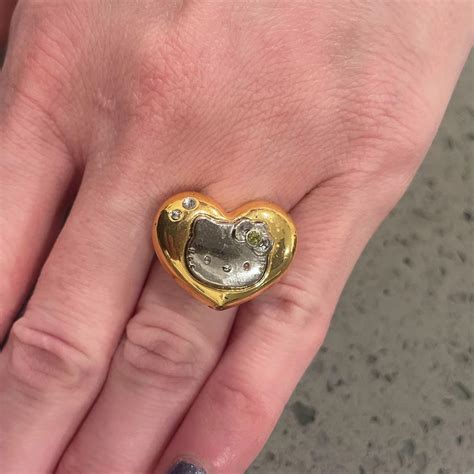 Vintage Hello Kitty Sanrio Adjustable Ring - Depop