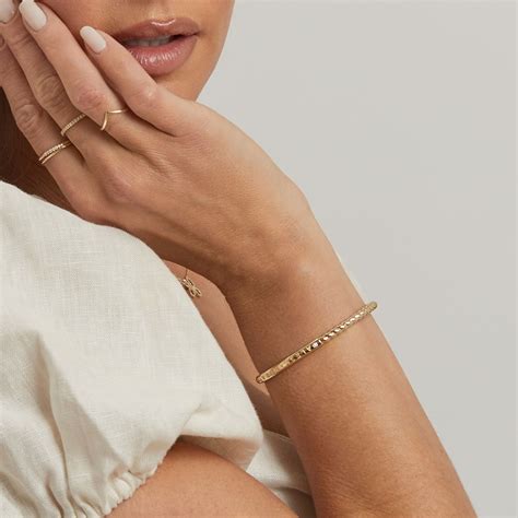 14K Gold Diamond Solitaire Engravable Twist Name Cuff - Baby Gold