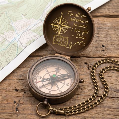 Hiking Compass Guide: How to Use One in 2026 | SFdizayn