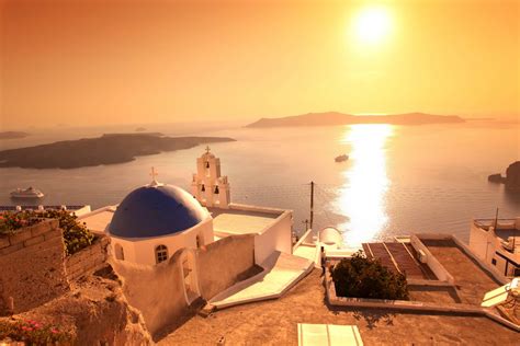 Greece In June: Weather & Travel Tips | Rough Guides