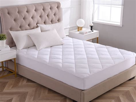 King Size Mattress Pad With Deep Pockets | Deluxe Fitted Mattress Pad ...