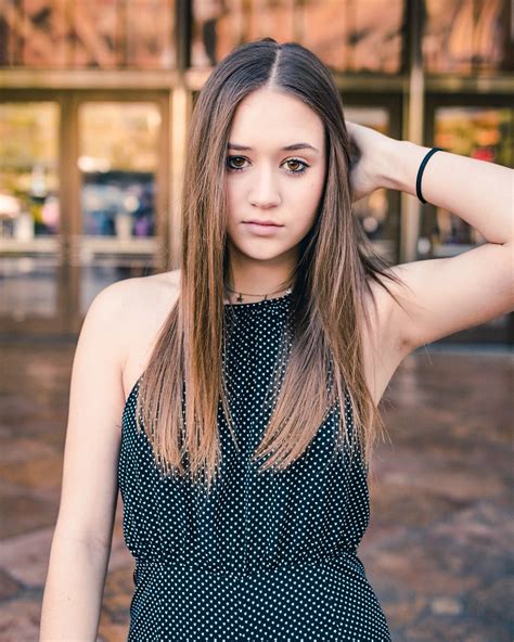 Pin by Des on Riley Lewis | Tank top fashion, Gorgeous girls, Fashion