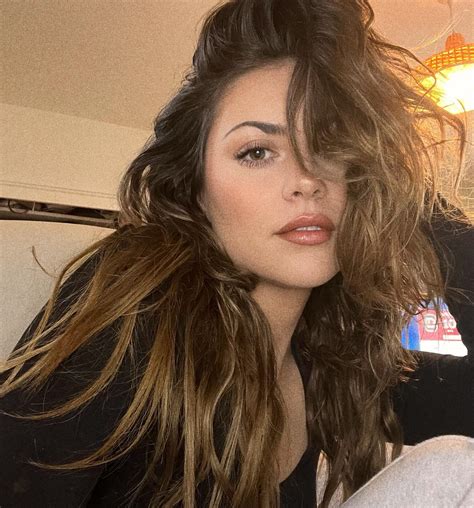 Chloe W Breen (@chloewbreen) • Instagram photos and videos