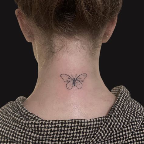 20 Elegant Mini Nape Tattoos To Bring Out Your Beauty