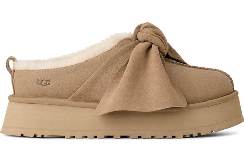 UGG Platform Slip-On Bow Slipper Sand (Women's) - 1176290-SAN - US