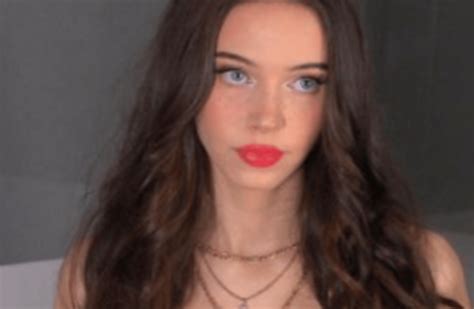 Lydia Violet | Dopple.ai