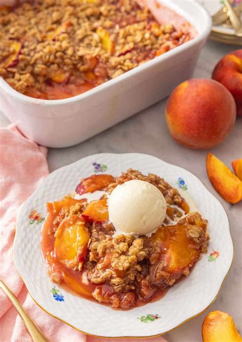 Easy Peach Crisp Recipe - Preppy Kitchen