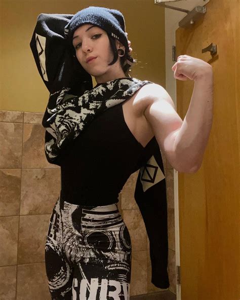 Amber (amberthevalkyrie)