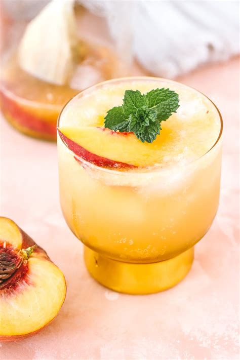 The Best Peach Whiskey Smash Cocktails for Summer - Cooking in my Genes