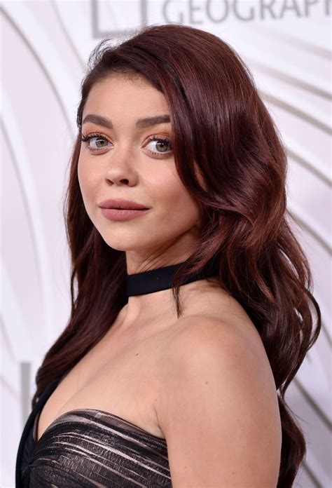 Sarah Hyland Breasts