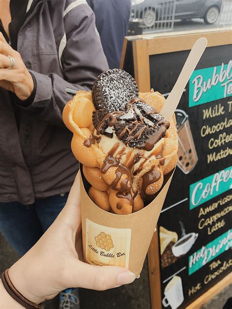 Ice cream bubble waffle - pereways