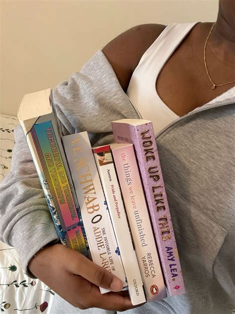 Pin by Mayalachanel on 2025 vision board | Vision board book, Manifesting vision board, Vision ...