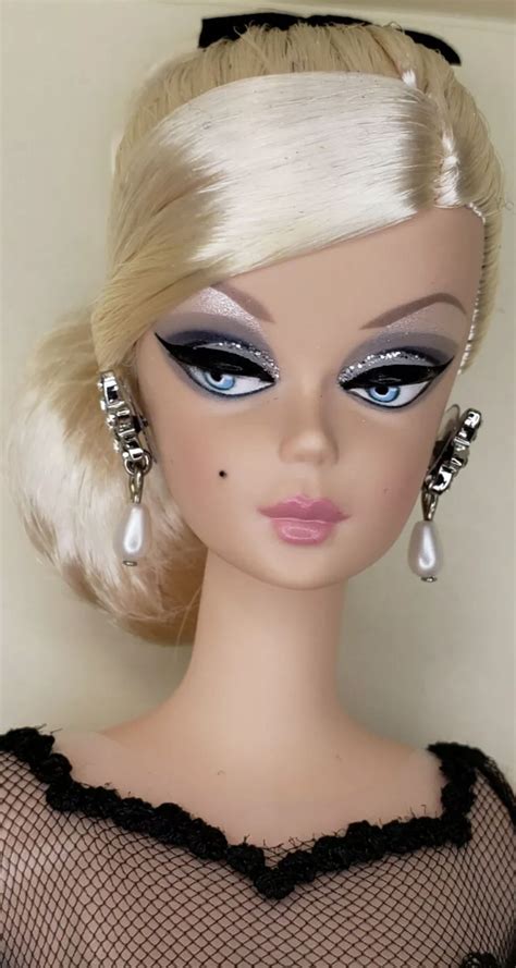 Pin by Carol Reese on Crazy Barbie Pics | Old barbie dolls, Barbie ...