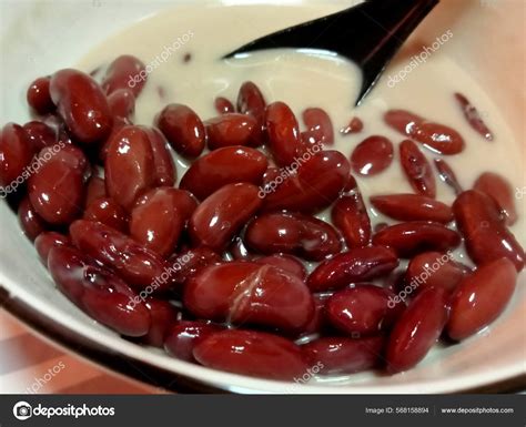 Thai Food Thai Desserts Boiled Red Beans Coconut Milk Popular Stock Photo by ©birchphotographer ...
