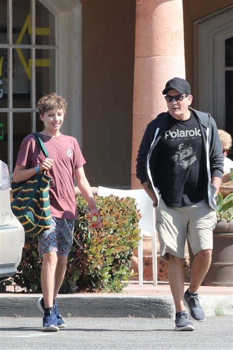 Charlie Sheen spends day with his son in rare sighting