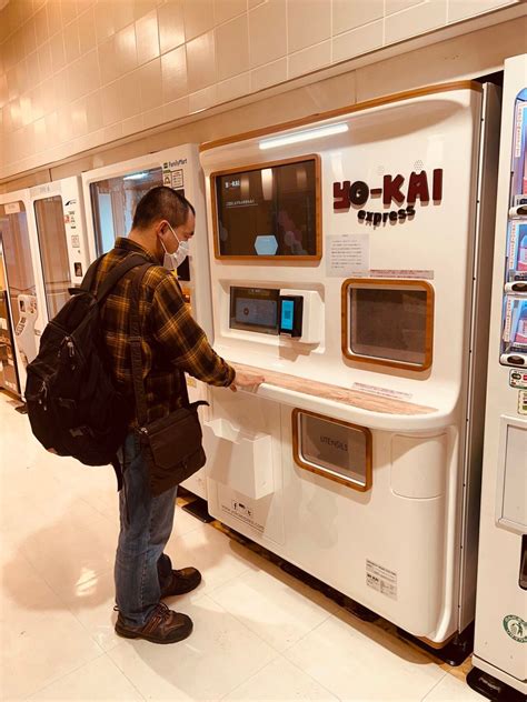 Autonomous Restaurant Startup Yo-Kai Express Expands in Japan ...