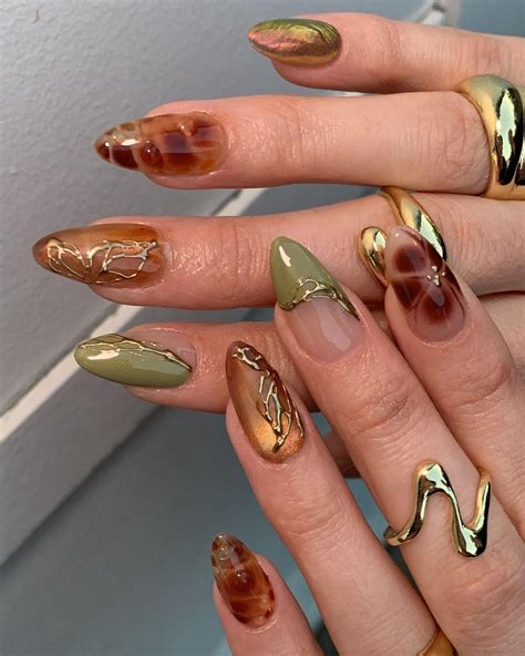 Luxury Amber and Gold Press on Nails | Elegant Gold Chrome Fake Nails ...