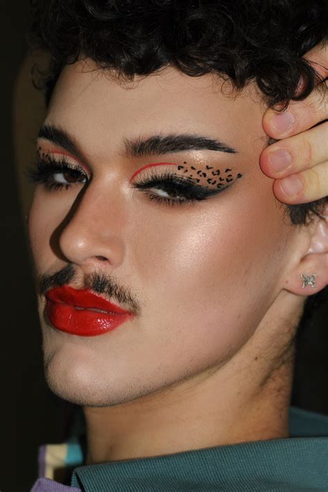 im doing looks inspired by a few of my favorite animal prints last time ...