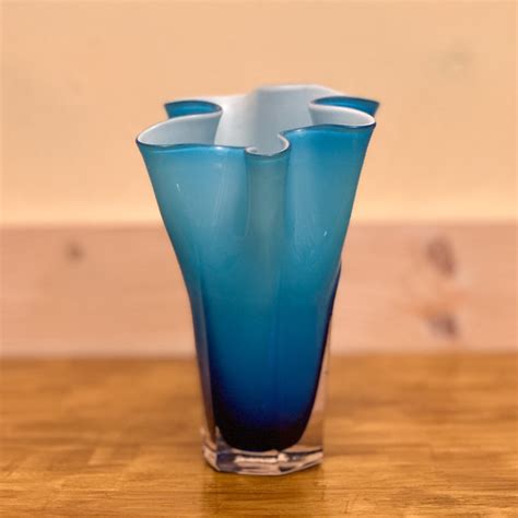 Flora | hellomyonlyone