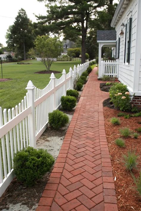 18+ Inspiring Paver Walkway Ideas for Your Home
