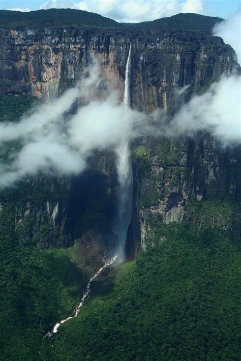 Auyantepui location of Angel Falls ~ Cliffs & Canyon