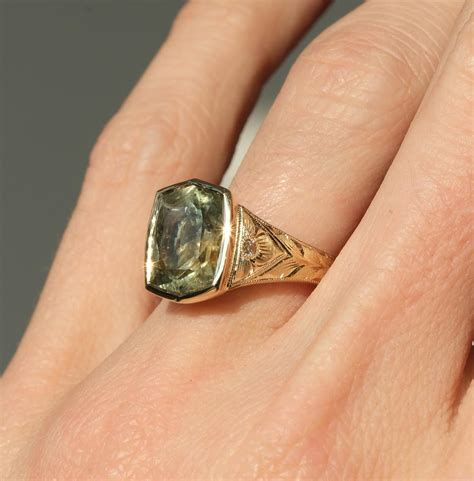 Kindred Lubeck Artifex Fine Jewelry | Some stills of the 4.95ct Montana ...