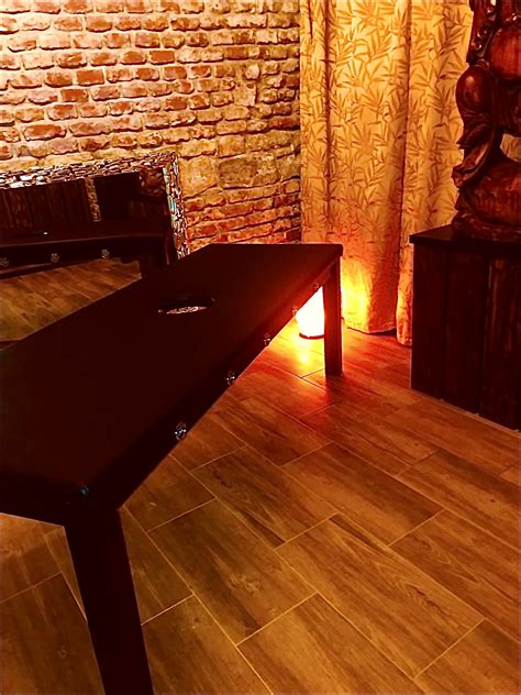 Žhavá masáž Milking Table Praha ️ | Erotické Excelent masáže Praha ️