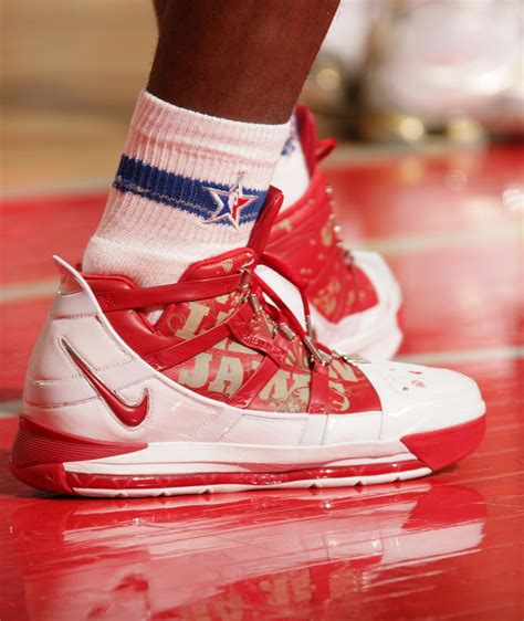 Tenis Lebron James 2024 All Star Sole Collector | LeBron James Makes