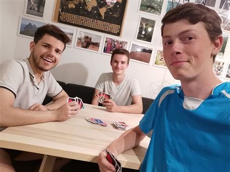 How to do Couchsurfing? Writing the perfect request! - Backpacking Peanuts