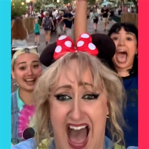 Disneyland Girl Face Meme