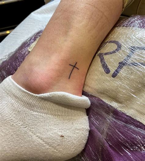 95 Cross Tattoo Ideas To Inspire Your Faith In 2023