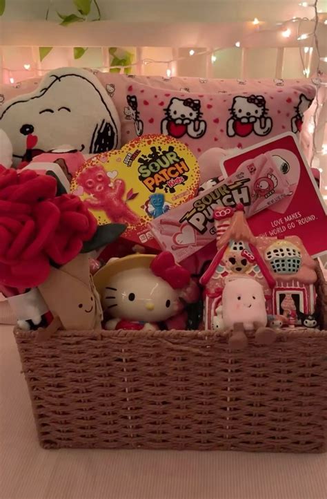 Valentine's Gift Basket Inspo | Hello kitty gifts, Valentine gift ...