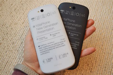 YotaPhone 2 | E ink display, Smartphone, Phone design