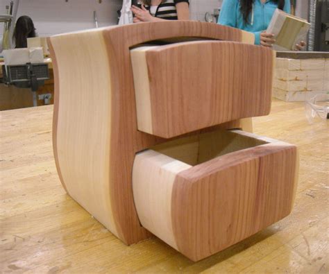 A Bandsaw Box KIDS Can Make | Woodworking for kids, Easy woodworking ...