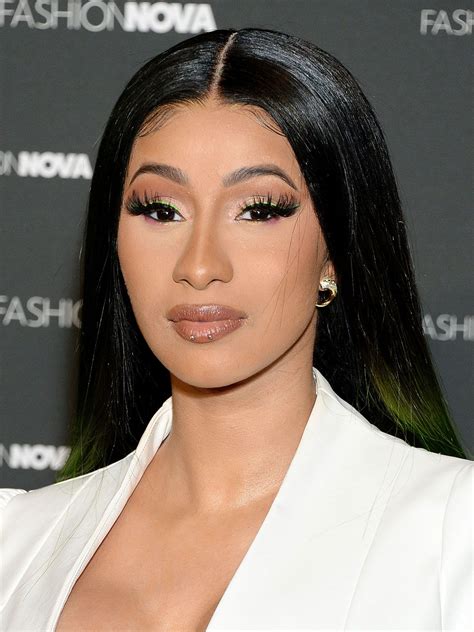 Cardi B Kid Age : Cardi b Parents Net Worth 2019, Biography, Early Life ... - She has six half ...