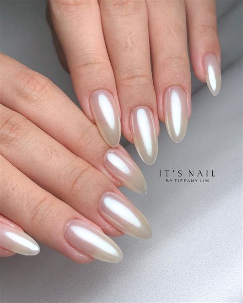 42+ Classy White Almond Nail Ideas (2024) - DrExplains