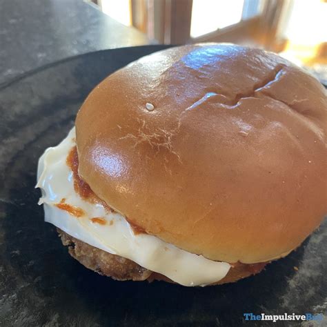 REVIEW: Burger King Italian Royal Crispy Chicken Sandwich - The ...
