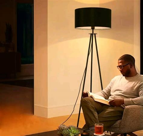 Beautiful floor lamp for living room à Djibouti