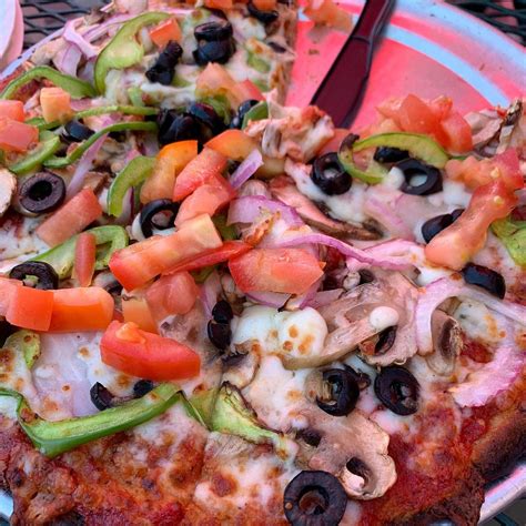 LAKE ARROWHEAD PIZZA & DELI - Menu, Prices & Restaurant Reviews ...