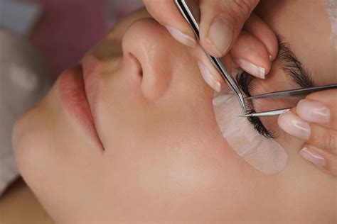 How Long Do Eyelash Extensions Take? | Complete Guide – Lilac St.