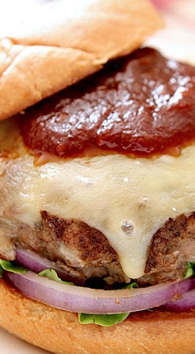 Pin by Jill Kleiber Deschaine on Hambugers | Gourmet burgers, Irish ...