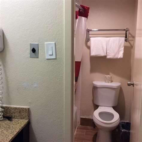 RED ROOF INN WILLIAMSBURG - Prices & Motel Reviews (VA)