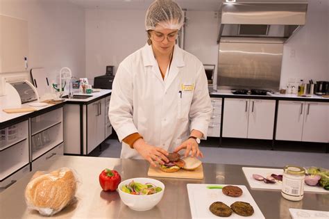 Food Experience & Sensory Testing - Massey University — Lab-works ...