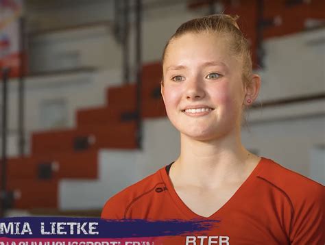 Plötzlich und unerwartet: Gymnastin stirbt mit 16 Jahren - reitschuster.de