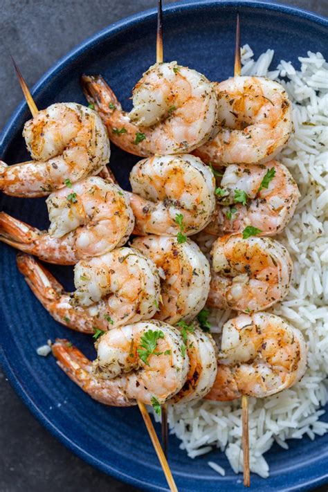 Cheesy Baked Tiger Shrimp Recipe - Momsdish