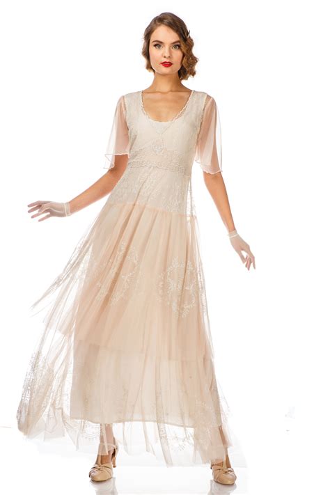 Best 1920s Prom Dresses - Great Gatsby Style Gowns