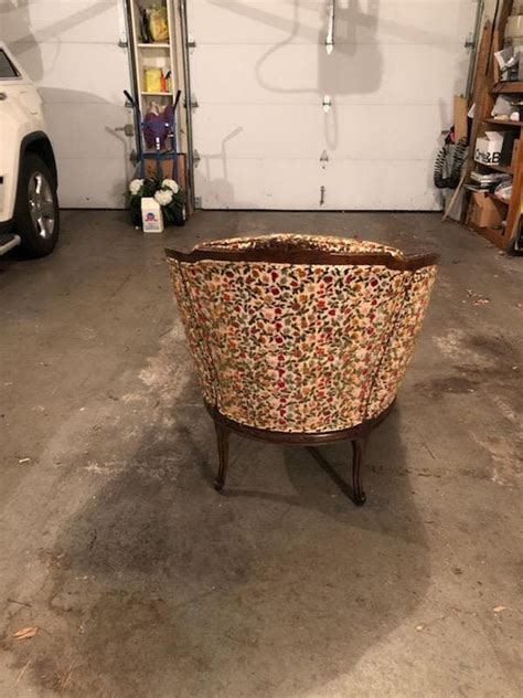 Marketplace- Medford- 400 | Entryway tables, Decor, Home decor